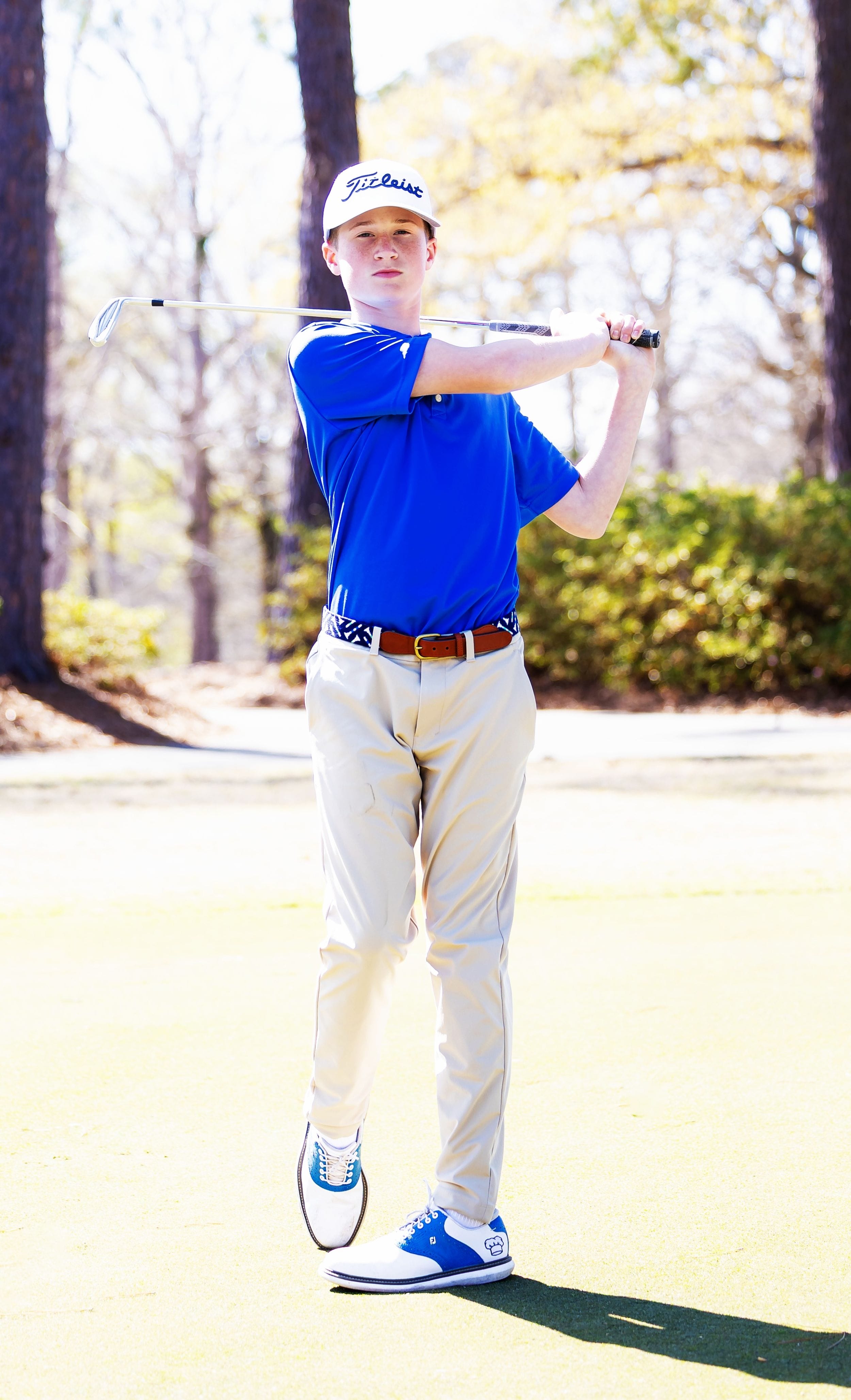 Thompson shoots 73 to lead varsity golf victory